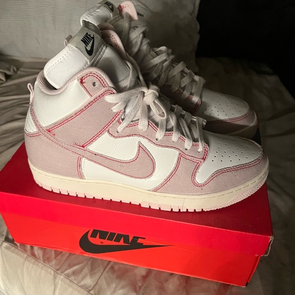 Nike Dunk High - Picture 1 of 4